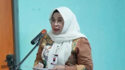 Direktur RSUD dr. H. Soemarno Sosroatmodjo, dr. Delianae