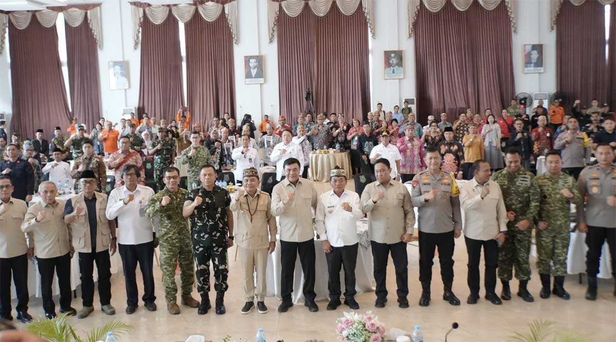 Menko Polkam di Kapuas; Karhutla dan Konflik Lahan Tak Bisa Dibiarkan