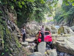 ragedi Pagi di Malibo Anai, Mobil Keluarga Masuk Jurang, Satu Nyawa Tak Terselamatkan