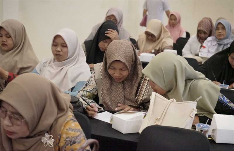 Pemkab Solsel Berikan Pembinaan Bagi Guru Tahfidz Baru