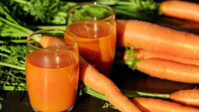 7 Minuman Alami yang Baik untuk Ginjal, Bantu Jaga Fungsi Organ Tetap Optimal