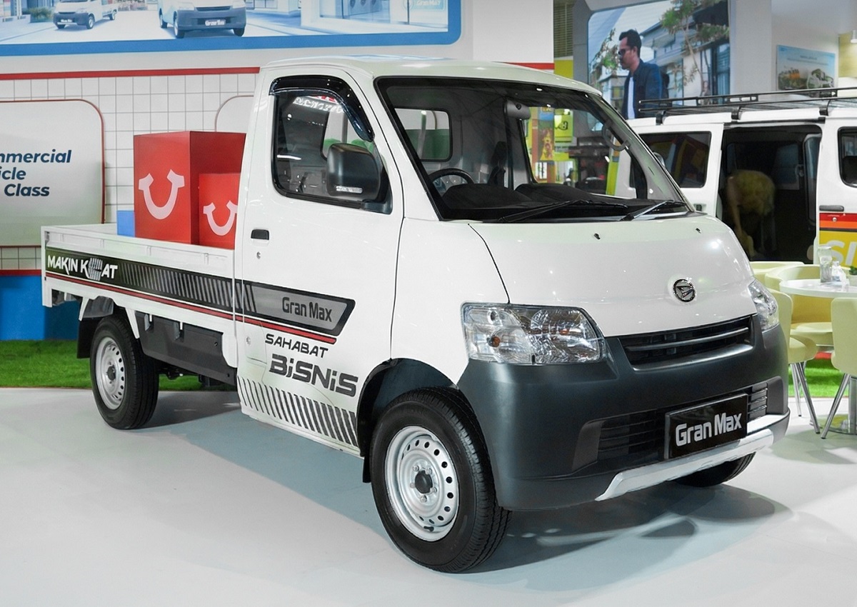 Daihatsu Gran Max Pickup Jadi Mobil Terlaris Juli 2026, Geser Toyota Kijang Innova.