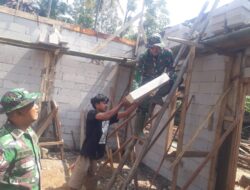 Kemanunggalan TNI dan Rakyat Percepat Pembangunan