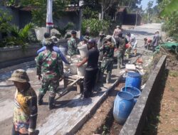 Usai Istirahat, Satgas dan Warga Kembali Kebut Pengecoran Jalan di Desa Cukil