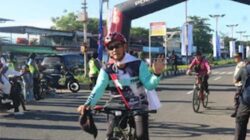 Salah satu pesepeda dari luar daerah yang ikut memeriahkan Gowes Siti Nurbaya 2026.