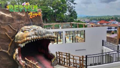 Kebun Binatang TMSBK Bukittinggi Ditata, 30 Pedagang Direlokasi ke Pasar Atas