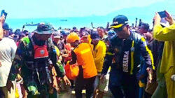 Hari Keempat, Tim SAR Temukan Korban Terseret Ombak di Pantai Labuang Baruak Pessel.