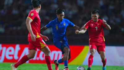 Timnas Vietnam menang 2-0 atas Thailand.