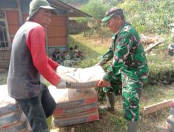 Pasokan Semen Aman, Pembangunan Jalan Cor TMMD di Desa Cukil Berjalan Sesuai Target
