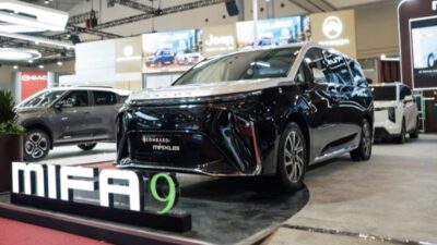 Ramaikan MPV Listrik Premium, Mifa 9 Dibanderol Nyaris Rp1 Miliar.