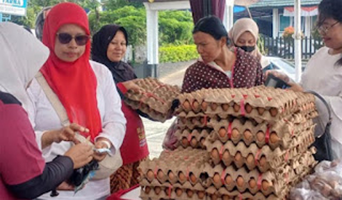 Warga Padang Panjang Antusias Belanja di GPM.