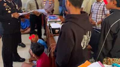 Kapolres Pessel, Ricky Ricardo saat memastikan terduga pelaku