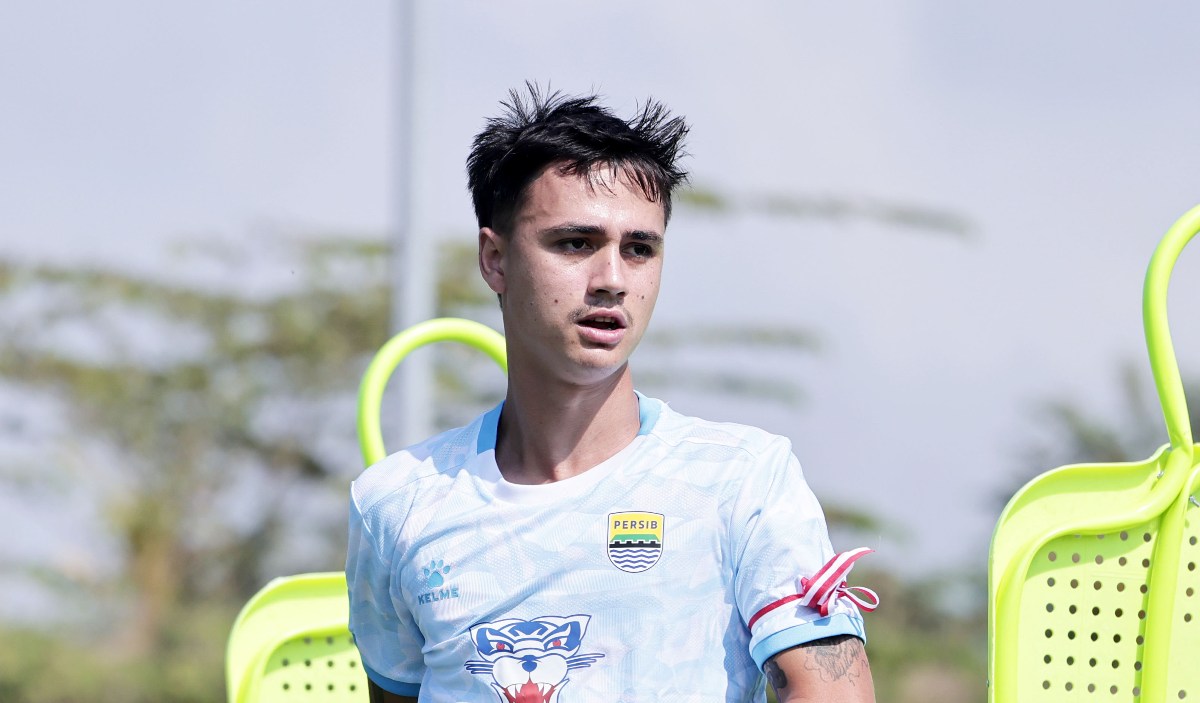 Eliano Reijnders akhirnya bergabung dengan skuad Persib Bandung usai memperkuat Timnas Indonesia di Piala AFF 2026.