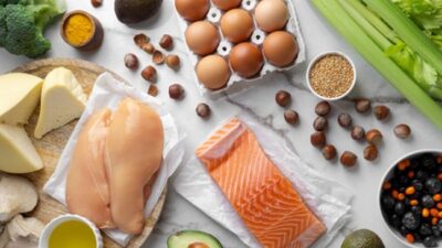 Protein Lebih Tinggi, Lemak Lebih Rendah, Dada Ayam atau Telur?