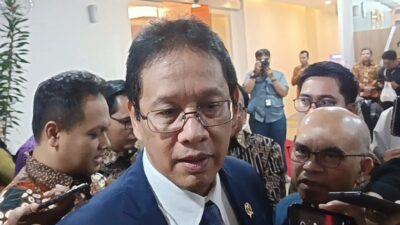 Menkeu Purbaya Yudhi Sadewa mengatakan tak akan menaikkan pajak.