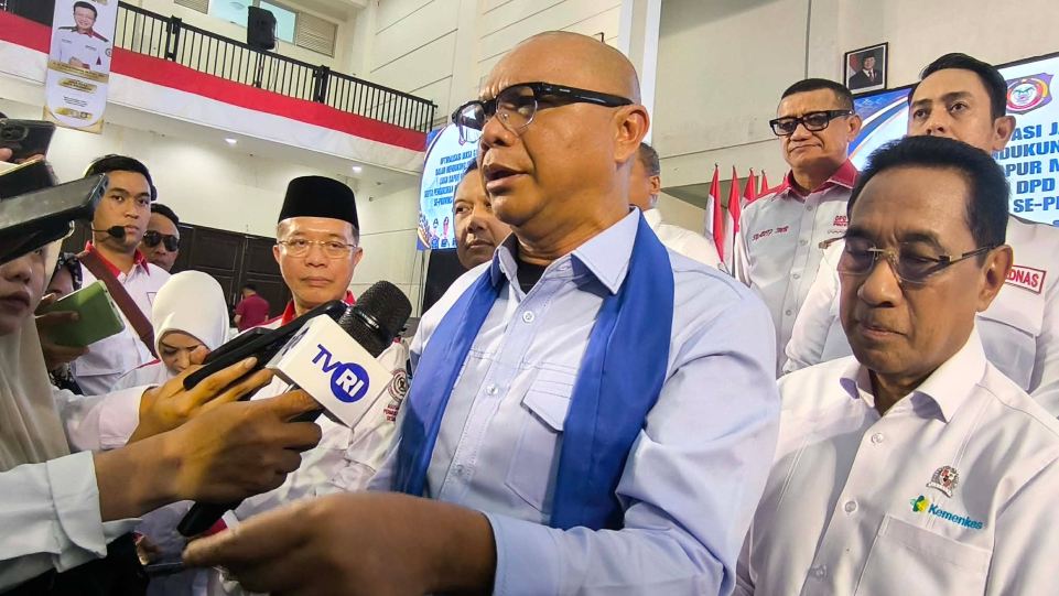 Prof Reda dorong ABPEDNAS jadi rumah besar BPD dan LPMK Gorontalo, kawal program desa dan kelurahan hingga nasional. (Dok. Istimewa)