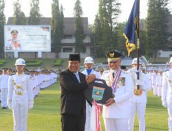 Gubernur Mahyeldi Raih Penghargaan Kartika Pamong Praja Madya dari IPDN