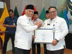 Serahkan 16 Sertifikat WBTBI, Mahyeldi: Budaya Harus Dijaga dan Dipraktikkan