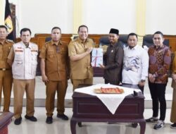 Yota Balad Sampaikan Nota Penjelasan KUA dan PPAS APBD Kota Pariaman Tahun 2027 di DPRD
