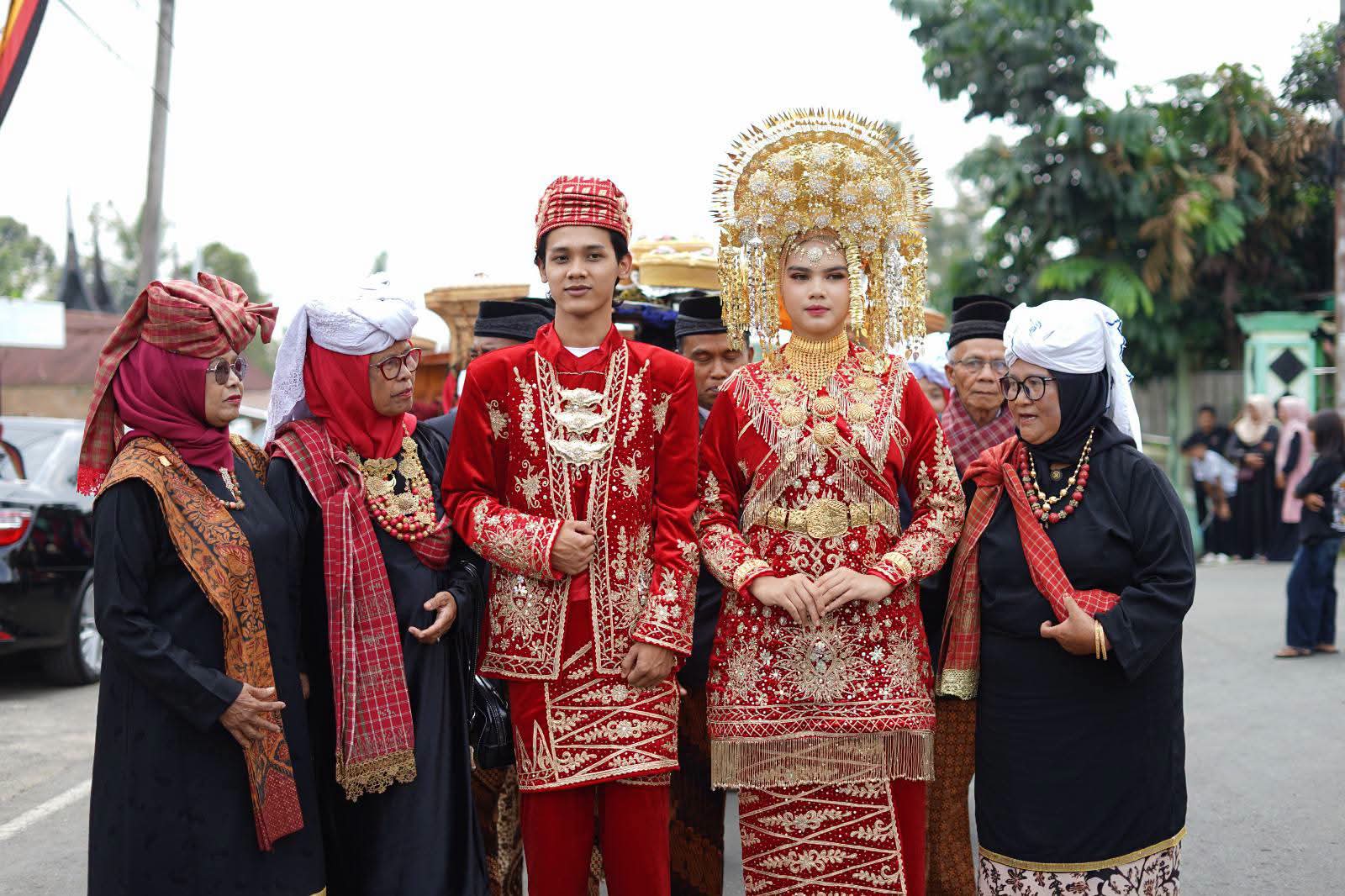 Pemko Payakumbuh Mambangkik Tradisi Adat Salingka Nagari, Angkat Mauluan Bogheh di Aua Kuniang