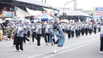113 Kontingen Meriahkan Pawai Alegoris HUT Ke-81 RI di Payakumbuh