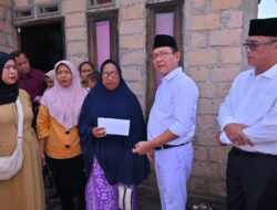 Wali Kota Zulmaeta Kunjungi Korban Kebakaran Padang Tiakar, Salurkan Bantuan dan Pastikan Penanganan Berlanjut