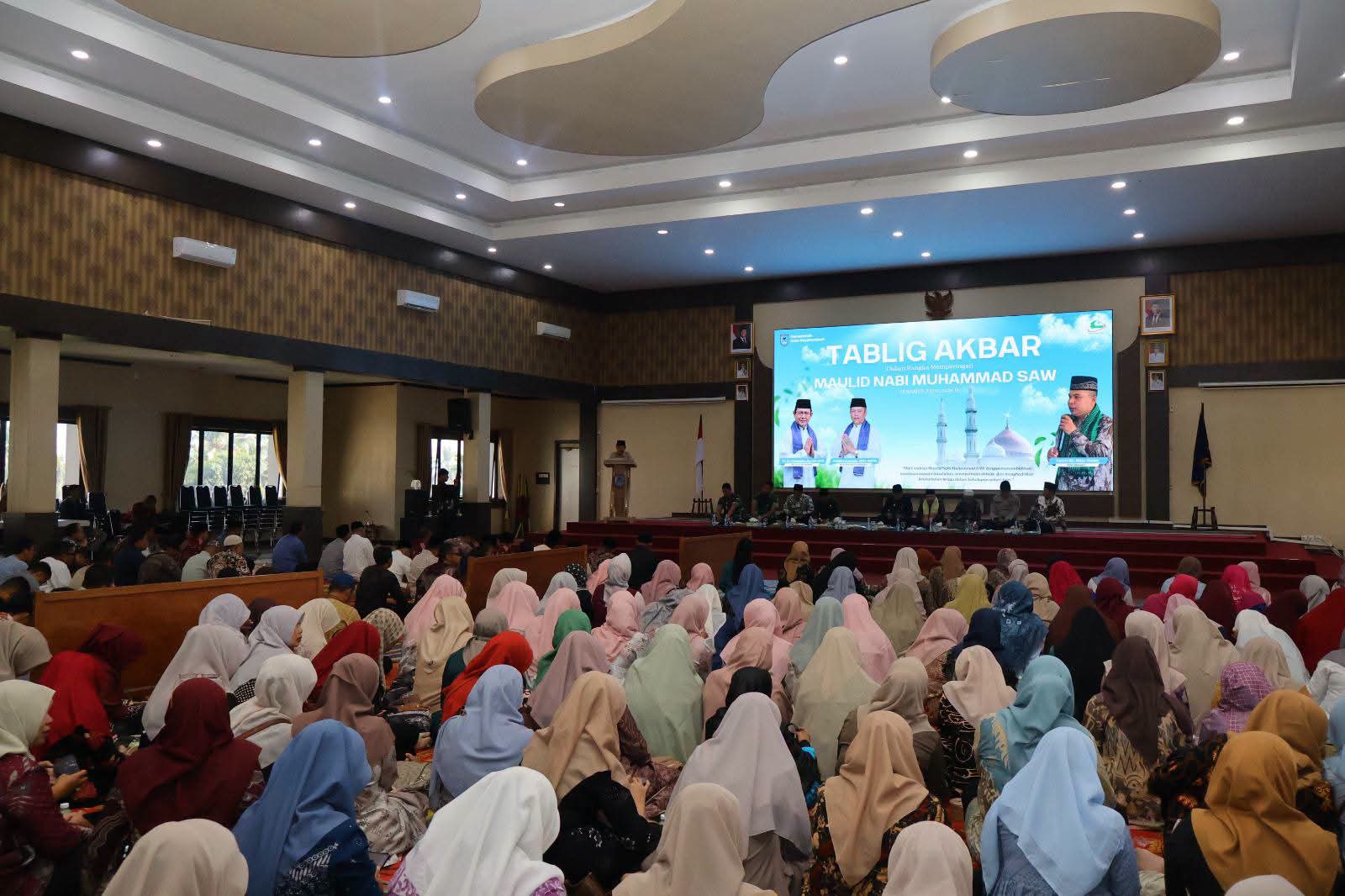 Wali Kota Zulmaeta: Maulid Nabi Momentum Perbaiki Akhlak dan Tingkatkan Pelayanan kepada Masyarakat
