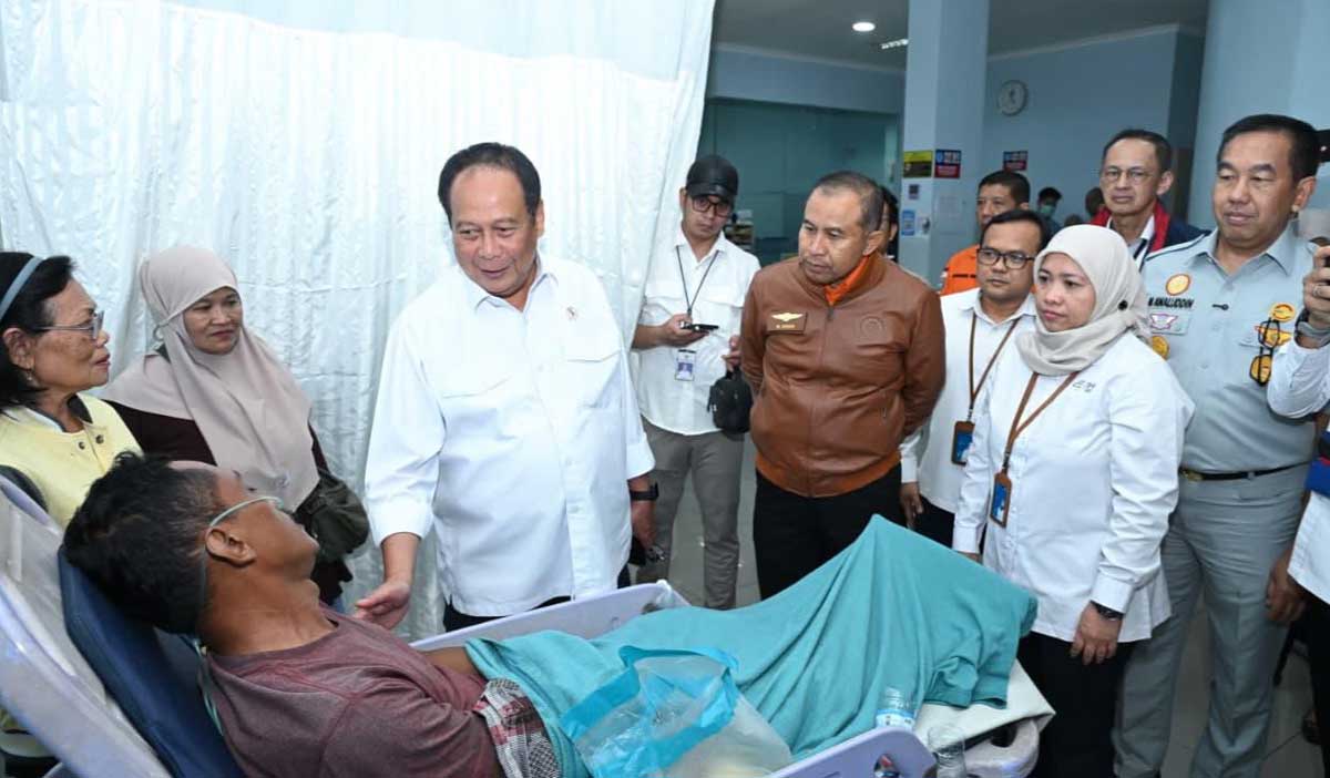 Dirut Jasa Raharja Dampingi Wamenhub Tinjau Penanganan Korban KM Mutiara Sentosa II di RS PHC Surabaya