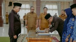 Syamsurizaldi dilantik jadi Sekda Solok Selatan.
