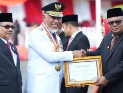Solsel Terima Penghargaan Adinata Syariah dari Pemprov Sumbar