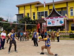 Pertandingan Volly Ball Eksekutif Sambut HUT RI di Solsel