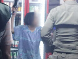 Satpol PP Padang Diserang Saat Amankan Miras