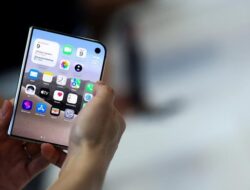 iPhone Duo Jadi HP Termahal Apple