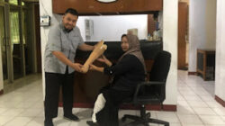 Bantuan kaki palsu membuat Rahma Hatta