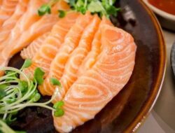 Terpapar Abu Vulkanik? Ini 7 Makanan yang Bisa Bantu Redakan Lendir di Tenggorokan