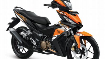 Honda Supra GTR 150.