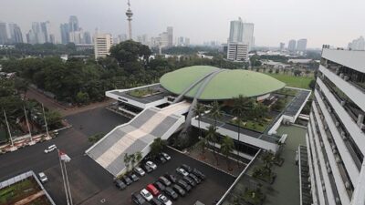 Gedung DPR.