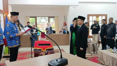 Yufron Dilantik Jadi Direktur Perumda Air Minum Sawahlunto