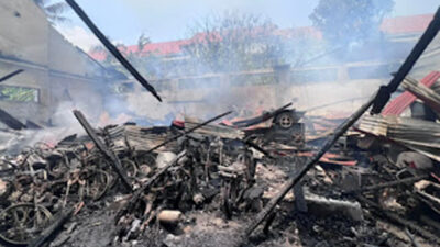 Gudang Aset Dinas Pertanian Pessel Terbakar