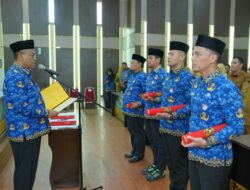 Lantik Empat Pejabat Eselon III, Sekda Arry: Jabatan Ditentukan Berdasarkan Kinerja