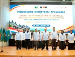 Gubernur Kukuhkan Forum PAKSI Sumbar, Perkuat Gerakan Pendidikan Antikorupsi