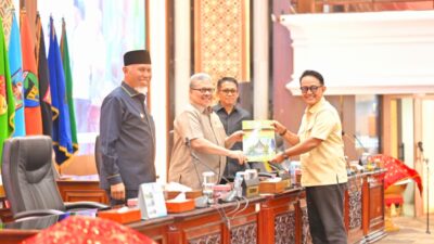 Gubernur Mahyeldi Tegaskan Pokir DPRD Harus Sesuai Kewenangan Provinsi