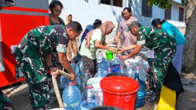 Musim Hujan Belum Menyapa, Kodim 0714/Salatiga Kembali Salurkan Air Bersih untuk Warga Dusun Bulu