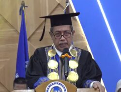 ULB Wisuda 446 Lulusan, Rektor Tekankan Pentingnya Soft Skill Hadapi Dunia Kerja