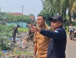 Gandeng TNI AD, Dinas Lingkungan Hidup Labuhanbatu Bersihkan Sampah di Bilah Hulu