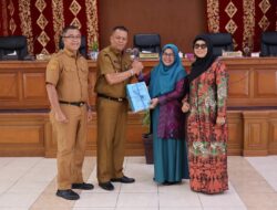 Pemko Payakumbuh Sampaikan RAPBD 2027 Rp789,21 Miliar, Wako Zulmaeta Tekankan Pembangunan Inklusif, Tepat Sasaran, Penguatan SDM dan Ekonomi Masyarakat