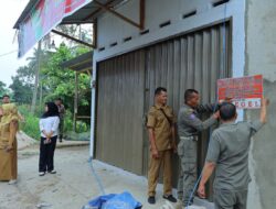 Cegah Kesemrawutan Tata Kota, Tim Gabungan Pemko Payakumbuh Segel Tiga Bangunan Tanpa Izin