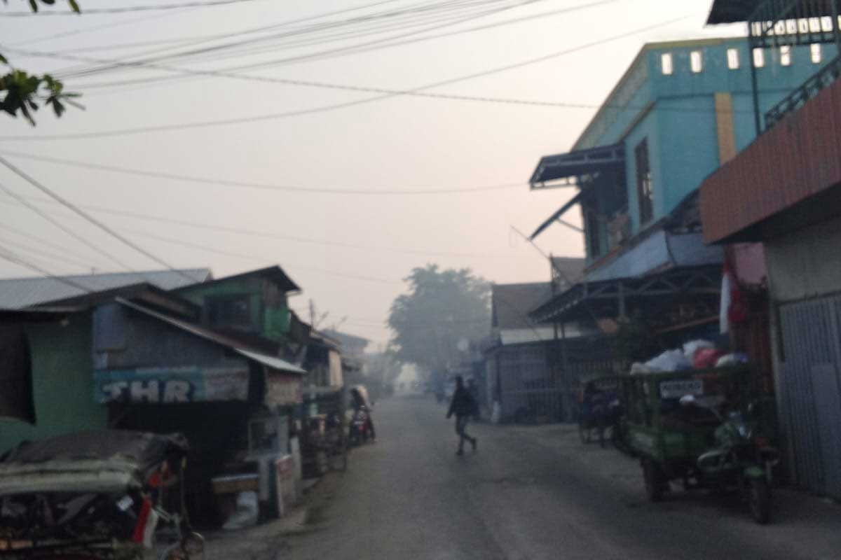 Kabut asap makin tebal di Kuala Kapuas.