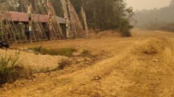 Jalan Darat Tembus Lawang Tamang, Keterisolasian Warga Mulai Terurai