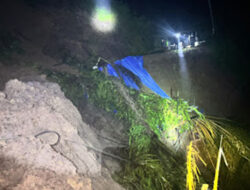 Longsor Tutup Jalan dan Putuskan Listrik di Agam